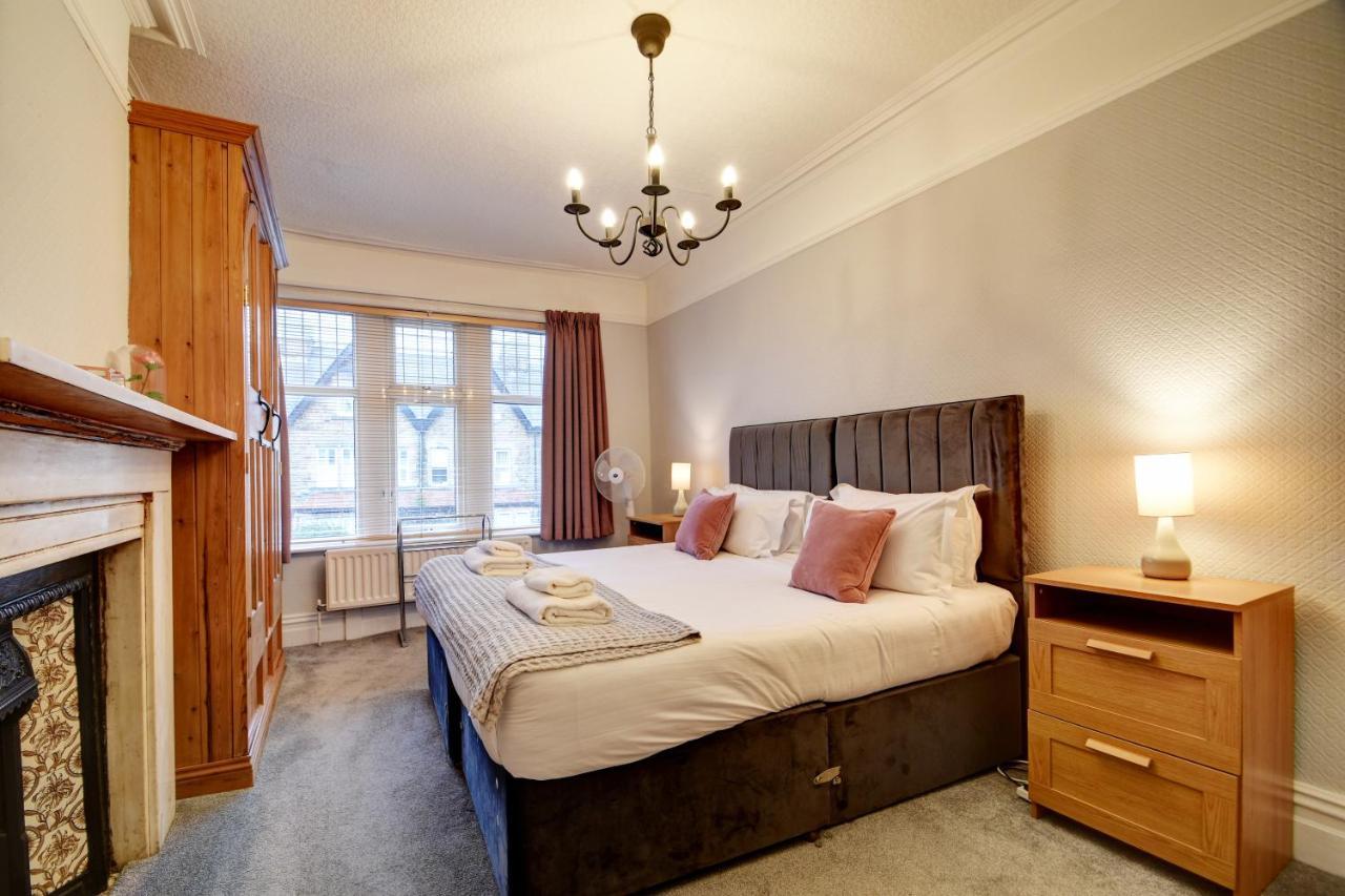 Spacious Victorian Townhouse Near Hcc With Off Street Parking Harrogate Dış mekan fotoğraf